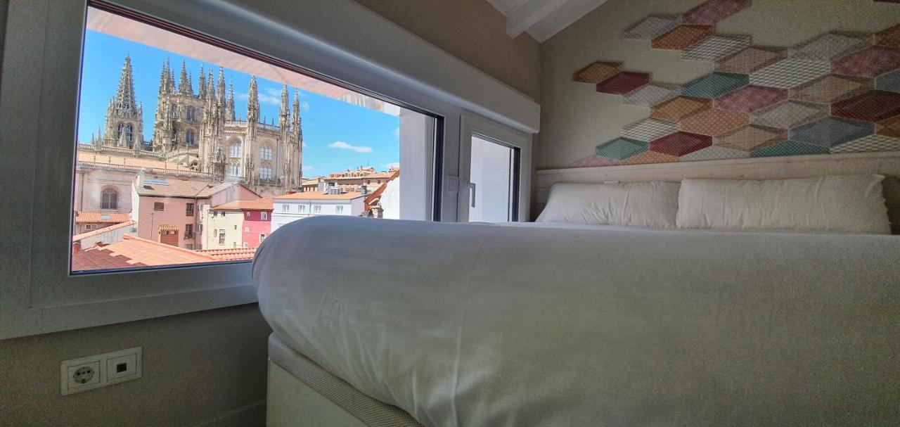 Apartamentos Burgos Centro Habitación foto